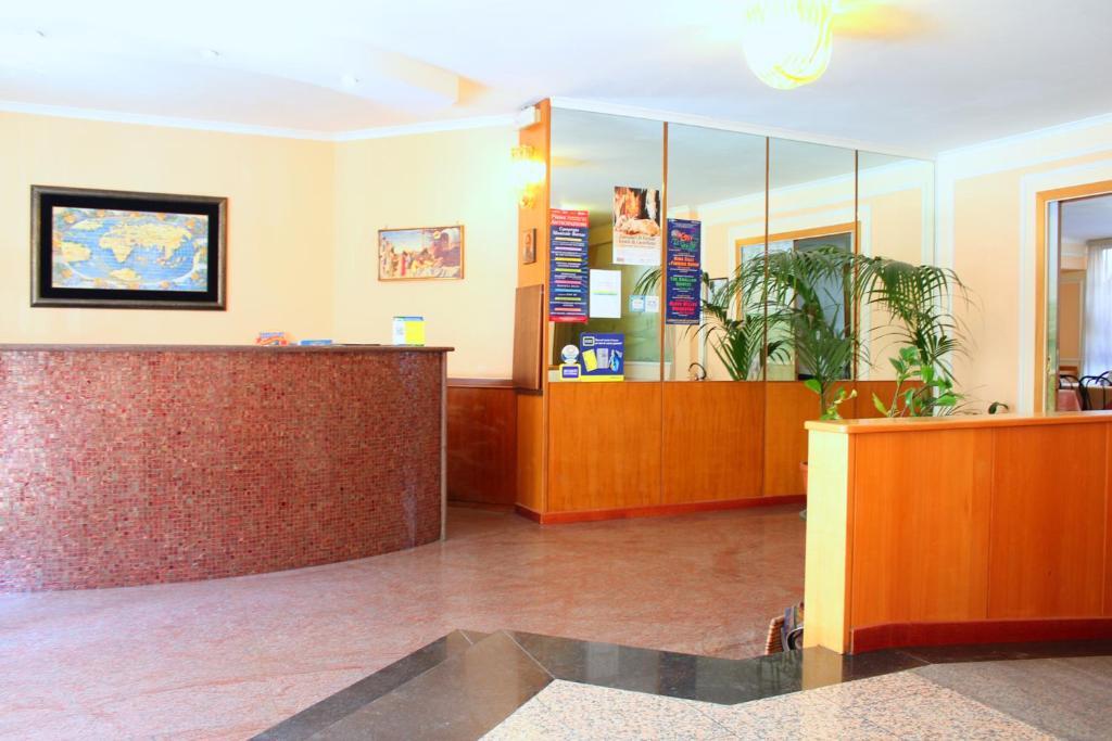 Hotel Cristal باري المظهر الخارجي الصورة